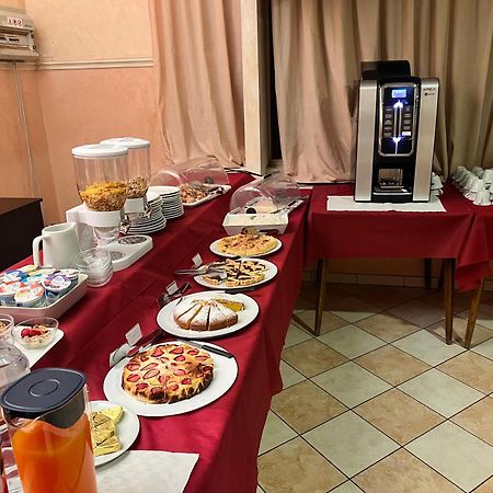 Hotel Carol Cesenatico Eksteriør bilde